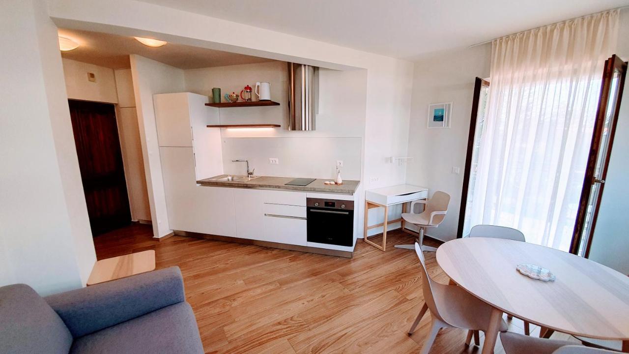 Luxury Apartment - Few Minutes From The Sea 포레치 외부 사진